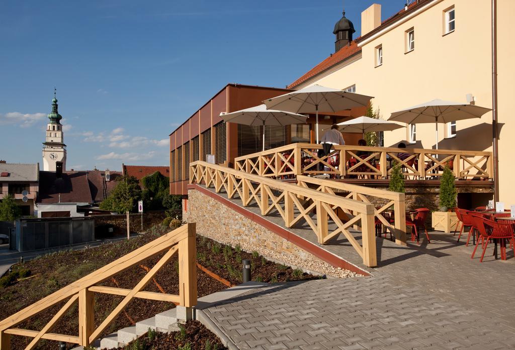 Hotel Pod Zamkem Boskovice Exteriör bild