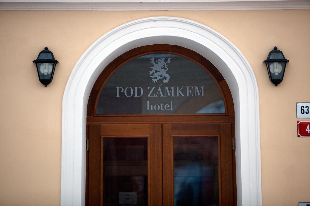 Hotel Pod Zamkem Boskovice Exteriör bild